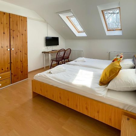 Tanyacsarda Panzio Bed & Breakfast บายา ภายนอก รูปภาพ